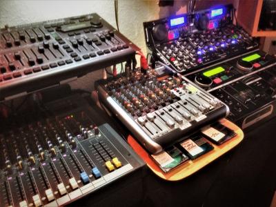 Broadcast mixers