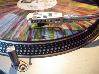 Vinyl Broadcast